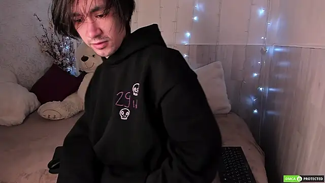 CalvinOwens online show from November 17, 2025, 3:12 am