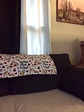 Snapshot of SidneyRaee chatting on February 17, 2026, 4:57 pm SidneyRaee online show from February 17, 2026, 4:57 pm