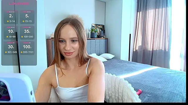 Mad1en online show from October 17, 2025, 4:37 am