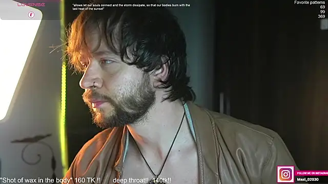 Snapshot of just_maxii chatting on November 8, 2025, 11:47 pm just maxii online show from November 8, 2025, 11:47 pm