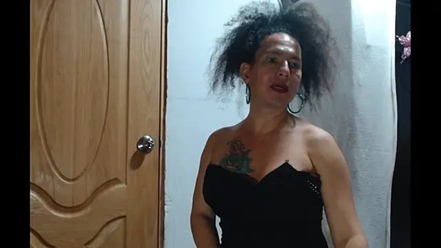 Snapshot of abbycrespa chatting on February 21, 2025, 3:21 pm abbycrespa online show from February 21, 2025, 3:21 pm