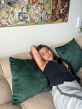 Nina-Eros1 online show from March 1, 2025, 8:42 pm