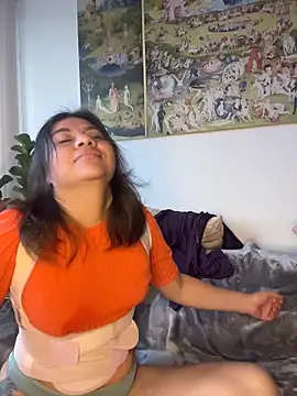 Snapshot of Nina-Eros1 chatting on February 27, 2026, 10:54 pm Nina-Eros1 online show from February 27, 2026, 10:54 pm