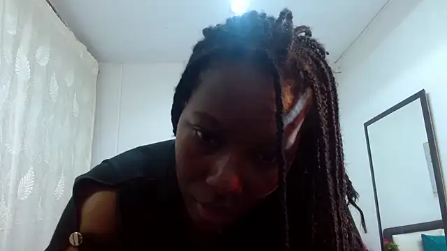 Snapshot of Sara_Marks chatting on February 11, 2026, 11:04 am Sara Marks online show from February 11, 2026, 11:04 am