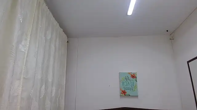 Snapshot of Sara_Marks chatting on March 13, 2026, 11:28 am Sara Marks online show from March 13, 2026, 11:28 am