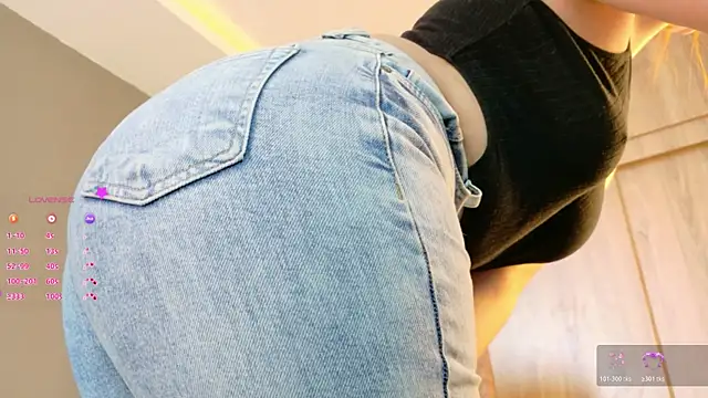 Snapshot of karen_brave chatting on January 18, 2026, 8:56 pm karen brave online show from January 18, 2026, 8:56 pm