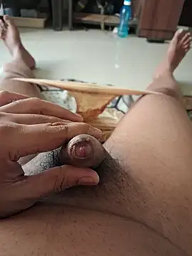 dirtybearr online show from December 21, 2025, 4:19 am