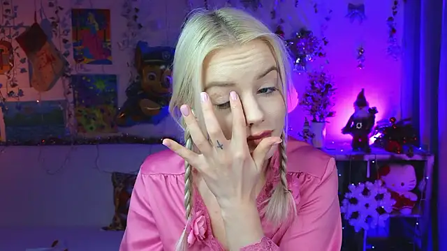 ImBonBon online show from December 4, 2024, 9:46 pm