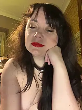 Snapshot of SweetLera chatting on April 15, 2026, 5:03 am SweetLera online show from April 15, 2026, 5:03 am