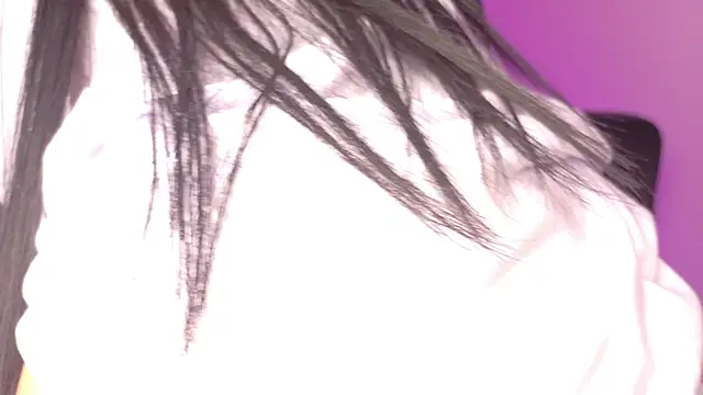 Snapshot of CristalCornner_ chatting on October 18, 2025, 9:37 pm CristalCornner online show from October 18, 2025, 9:37 pm