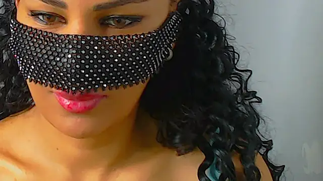 Snapshot of Turkish_Latina chatting on December 21, 2024, 1:58 am Turkish Latina online show from December 21, 2024, 1:58 am