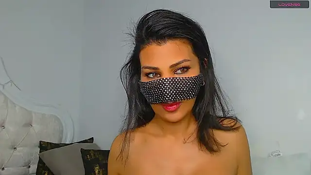 Snapshot of Turkish_Latina chatting on December 25, 2024, 2:35 am Turkish Latina online show from December 25, 2024, 2:35 am