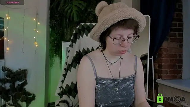 Snapshot of Melissa_Wells chatting on March 12, 2026, 3:29 pm Melissa Wells online show from March 12, 2026, 3:29 pm