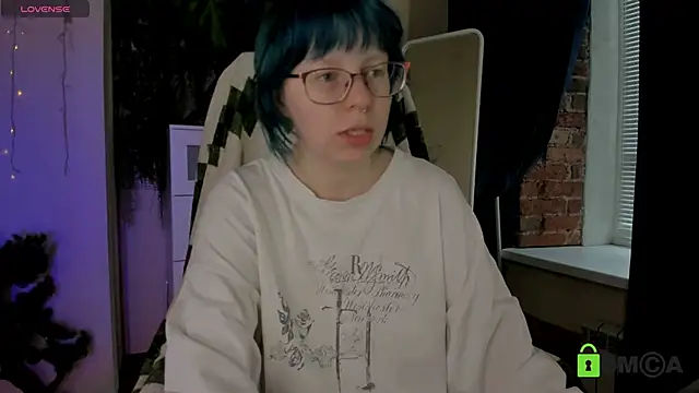 Snapshot of Melissa_Wells chatting on April 30, 2026, 2:45 pm Melissa Wells online show from April 30, 2026, 2:45 pm