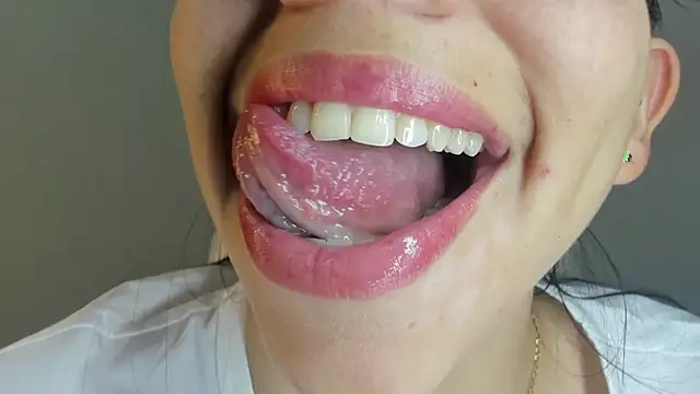 Snapshot of Katty_mouth chatting on January 17, 2026, 9:07 pm Katty mouth online show from January 17, 2026, 9:07 pm