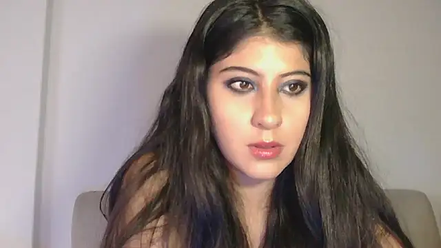 Snapshot of BubbleGumm_ chatting on July 17, 2026, 11:20 pm BubbleGumm online show from July 17, 2026, 11:20 pm