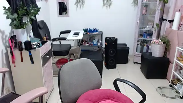 Snapshot of titsbiglovers chatting on February 13, 2026, 8:38 pm titsbiglovers online show from February 13, 2026, 8:38 pm