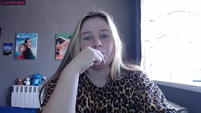 Light Luna online show from September 18, 2025, 6:59 am