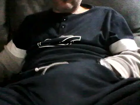 Snapshot of daky_86 chatting on October 26, 2025, 4:46 pm daky 86 online show from October 26, 2025, 4:46 pm