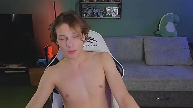 Snapshot of TeddyLiLboy chatting on October 17, 2025, 3:47 pm TeddyLiLboy online show from October 17, 2025, 3:47 pm