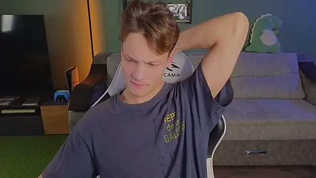 Snapshot of TeddyLiLboy chatting on November 12, 2025, 10:15 am TeddyLiLboy online show from November 12, 2025, 10:15 am