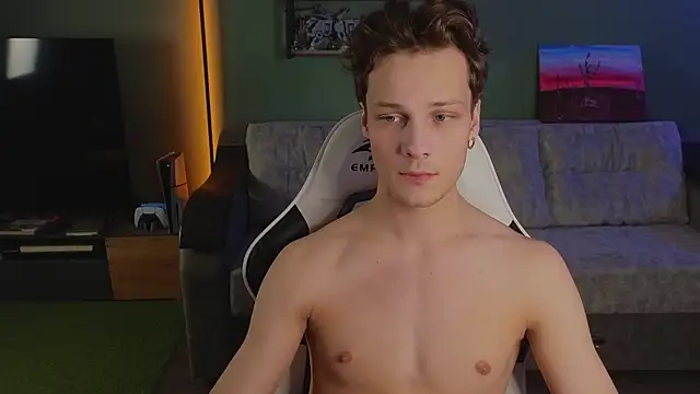 Snapshot of TeddyLiLboy chatting on December 2, 2025, 4:46 pm TeddyLiLboy online show from December 2, 2025, 4:46 pm