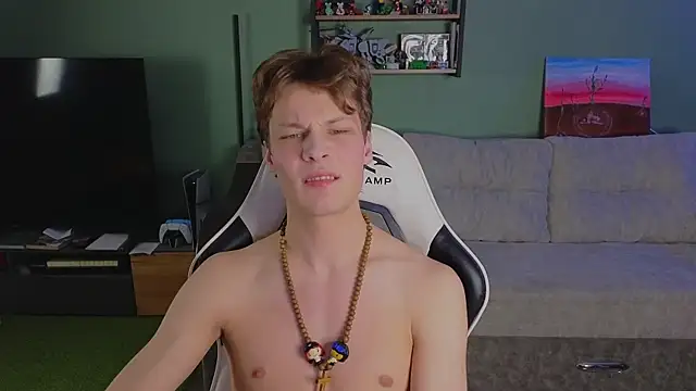 Snapshot of TeddyLiLboy chatting on December 18, 2025, 5:30 pm TeddyLiLboy online show from December 18, 2025, 5:30 pm