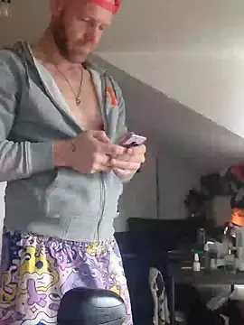 eltoulou online show from January 19, 2025, 11:34 am