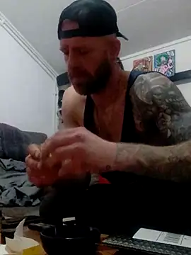 eltoulou online show from January 30, 2025, 2:15 pm