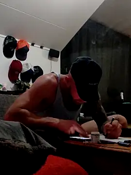 eltoulou online show from February 7, 2025, 4:46 pm