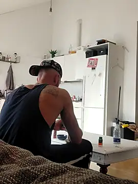 eltoulou online show from March 2, 2025, 11:29 am