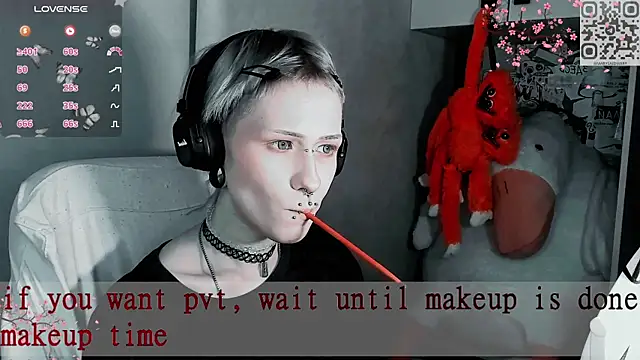 Snapshot of say_mary chatting on November 17, 2025, 9:15 am say mary online show from November 17, 2025, 9:15 am