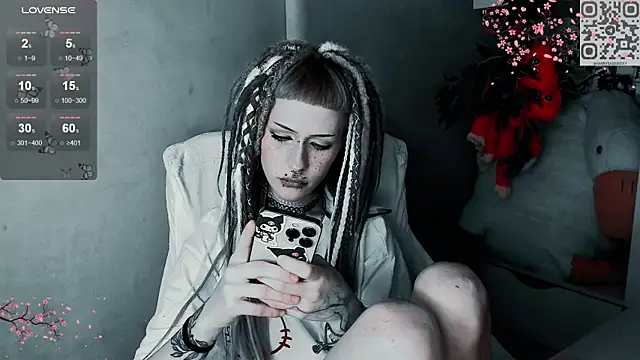 Snapshot of say_mary chatting on November 24, 2025, 2:28 pm say mary online show from November 24, 2025, 2:28 pm