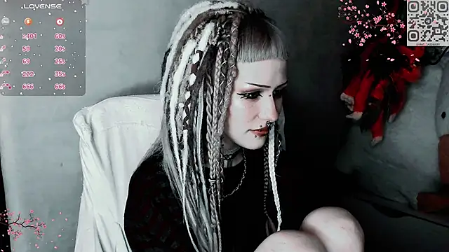 Snapshot of say_mary chatting on November 29, 2025, 1:36 pm say mary online show from November 29, 2025, 1:36 pm