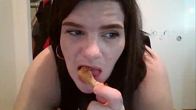 Snapshot of BeckiTooSweet chatting on September 10, 2025, 1:16 am BeckiTooSweet online show from September 10, 2025, 1:16 am