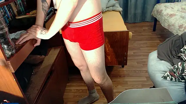 EvaMiron online show from March 12, 2025, 10:16 am