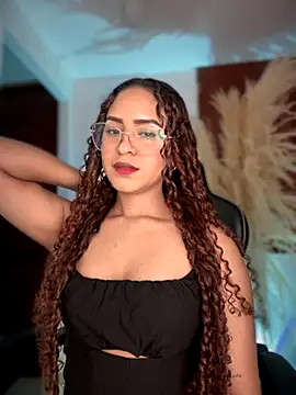 Snapshot of gretta_kler1 chatting on December 3, 2025, 9:46 pm gretta kler1 online show from December 3, 2025, 9:46 pm