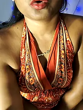 FANTASY QUEEN 07 online show from March 1, 2025, 6:54 pm