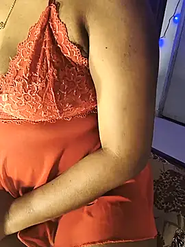 FANTASY QUEEN 07 online show from March 2, 2025, 7:34 pm