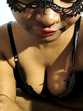 FANTASY QUEEN 07 online show from October 6, 2025, 10:23 am