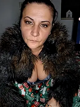 Snapshot of anaaamariaaaa chatting on February 22, 2026, 4:27 pm anaaamariaaaa online show from February 22, 2026, 4:27 pm