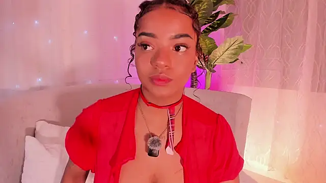 Snapshot of Iris_hott1 chatting on October 11, 2025, 4:33 am Iris hott1 online show from October 11, 2025, 4:33 am