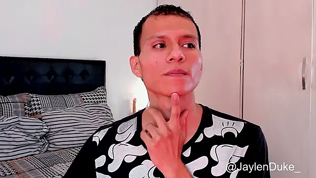 jaylen and duke online show from December 19, 2025, 11:17 am