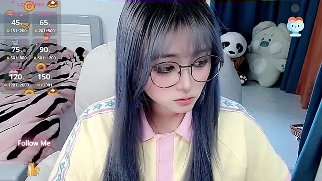 Snapshot of Sweet-18wanwan chatting on January 15, 2025, 5:05 pm Sweet-18wanwan online show from January 15, 2025, 5:05 pm