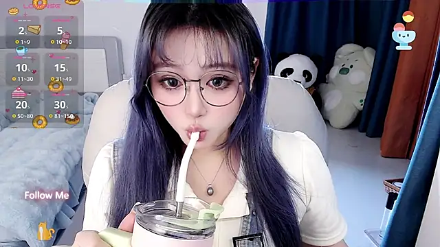 Snapshot of Sweet-18wanwan chatting on March 18, 2025, 4:04 pm Sweet-18wanwan online show from March 18, 2025, 4:04 pm