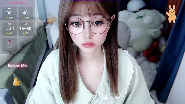 Snapshot of Sweet-18wanwan chatting on May 3, 2026, 5:19 pm Sweet-18wanwan online show from May 3, 2026, 5:19 pm