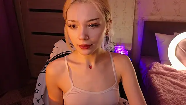 SandraBoyl online show from January 6, 2025, 12:59 am