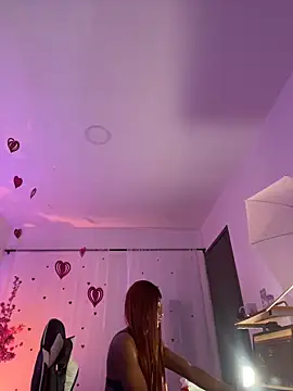 Snapshot of Elektra_Queen chatting on March 28, 2026, 1:33 pm Elektra Queen online show from March 28, 2026, 1:33 pm