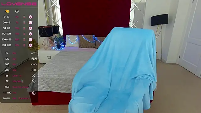 Snapshot of JasminJames chatting on February 3, 2025, 5:24 pm JasminJames online show from February 3, 2025, 5:24 pm