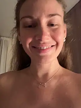 Snapshot of JasminJames chatting on October 18, 2025, 8:31 pm JasminJames online show from October 18, 2025, 8:31 pm